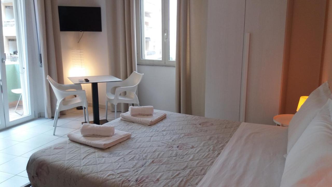 Depandance Macchiavelli 2 Hotel Cagliari Luaran gambar