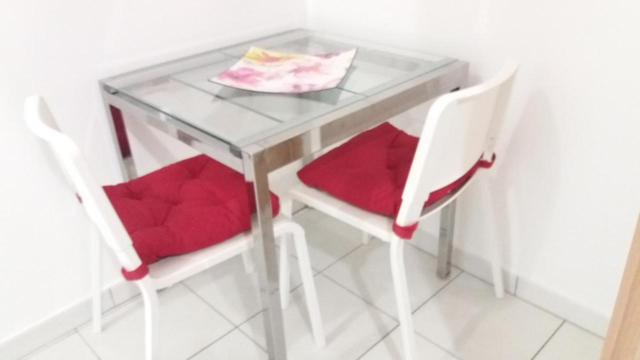 Depandance Macchiavelli 2 Hotel Cagliari Luaran gambar