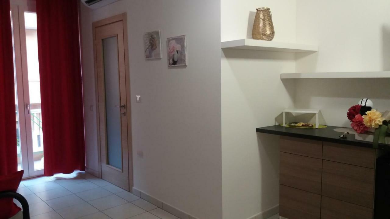 Depandance Macchiavelli 2 Hotel Cagliari Luaran gambar