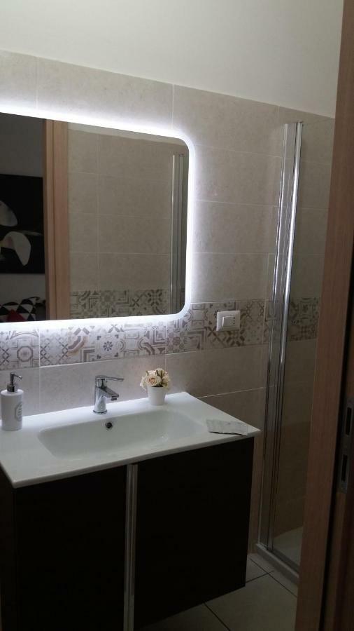 Depandance Macchiavelli 2 Hotel Cagliari Luaran gambar