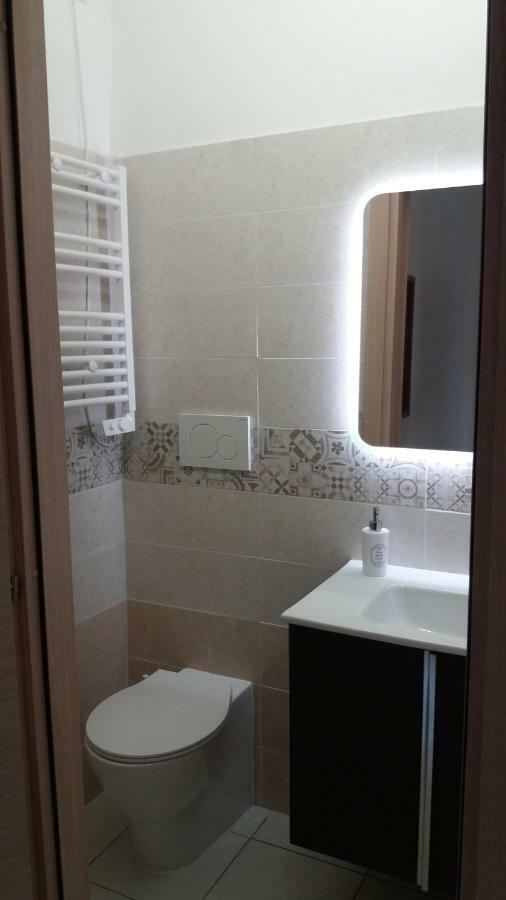 Depandance Macchiavelli 2 Hotel Cagliari Luaran gambar