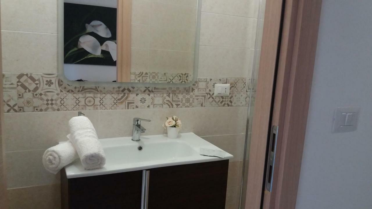 Depandance Macchiavelli 2 Hotel Cagliari Luaran gambar